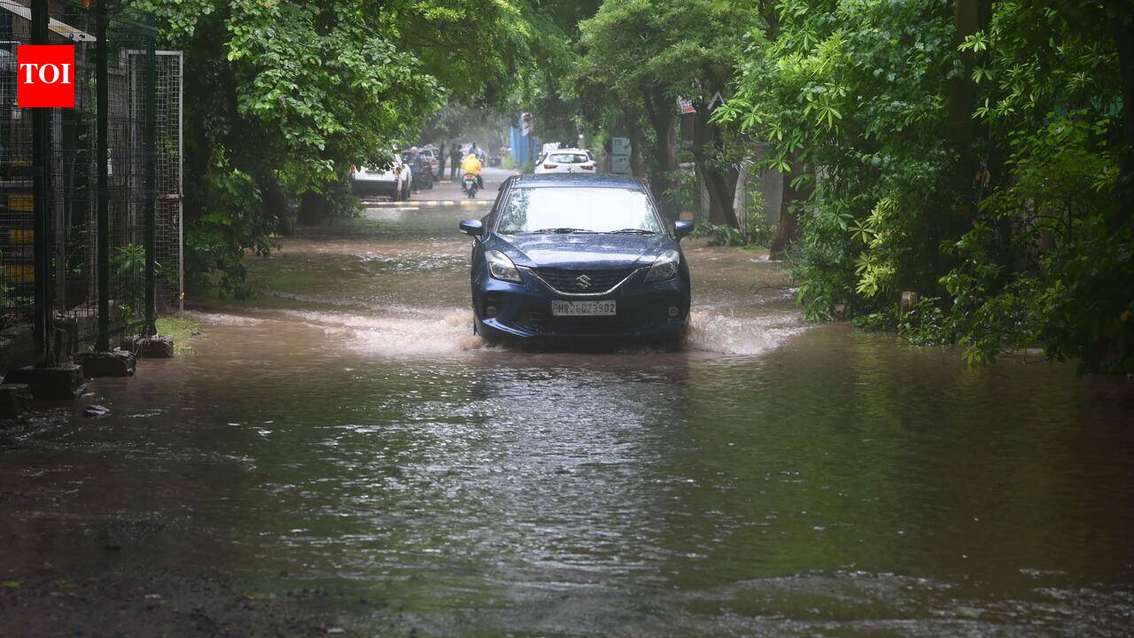 It's a repeat: Flooded roads, stranded vehicles and hours-long commutes in Gurgaon