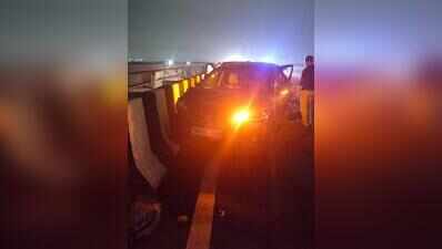 Man thrown over Delhi-Mumbai Expressway railings, dies after being bumped by parked car