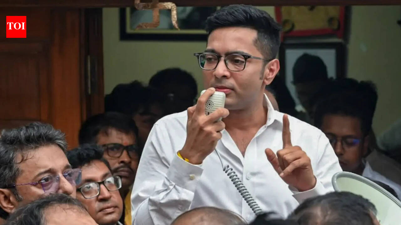 Land-grab case: Supeme Court grants interim bail to Abhishek's PA