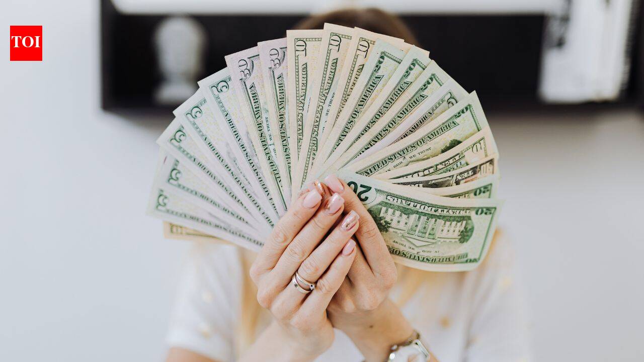LA homeless nonprofit paid Hawaii-based CEO $1.6M over two years, including $824K in unused vacatio