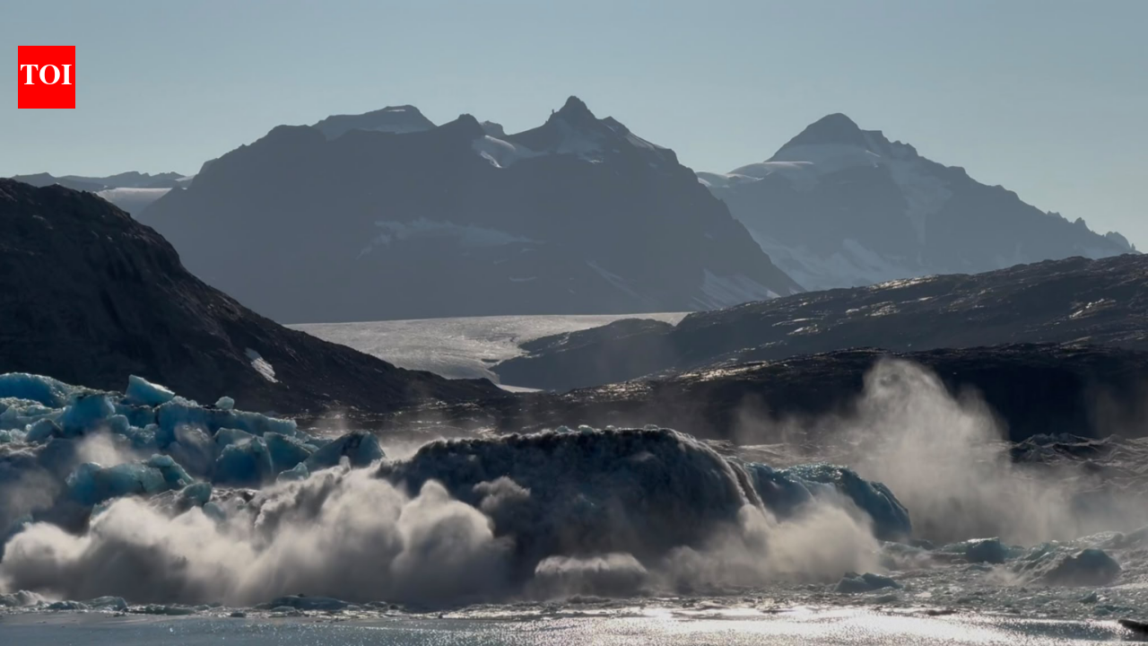 Scientists watched a 1km-wide, 100m-thick section of Greenland’s Sorgenfri glacier break away