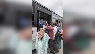 A long road to class for Jaipur’s govt university students