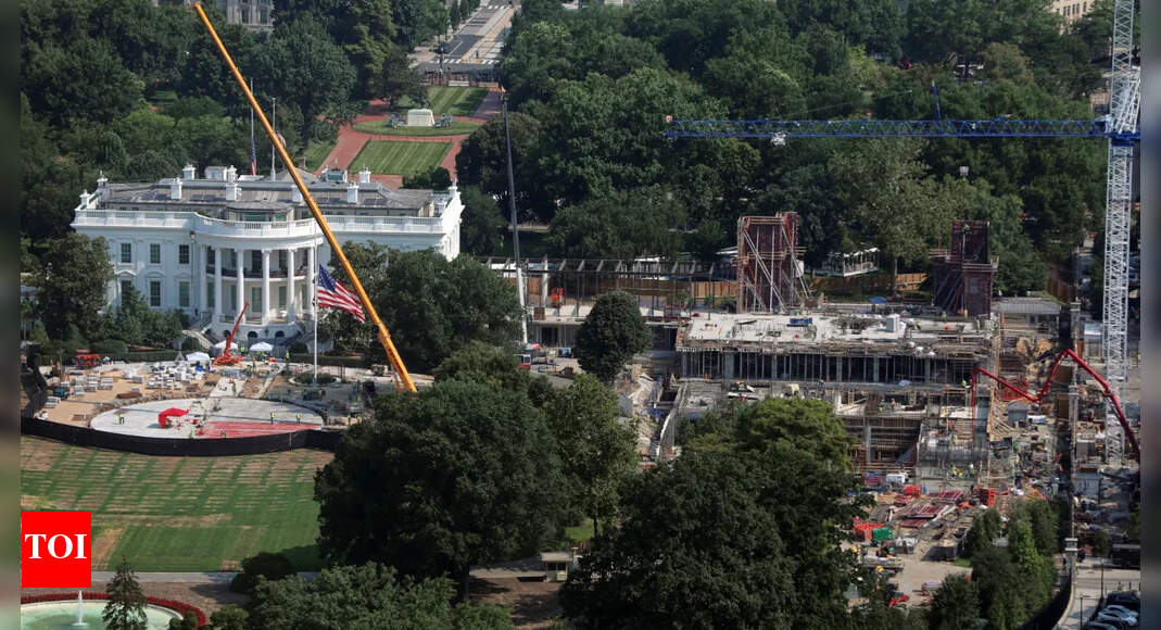 US appeals court halts Trump's $400 million ballroom project, grants 14 days for Supreme Court appeal