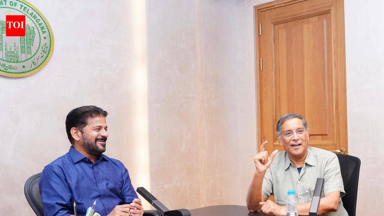 Telangana CM, Arvind Subramanian discuss GST & excise reforms