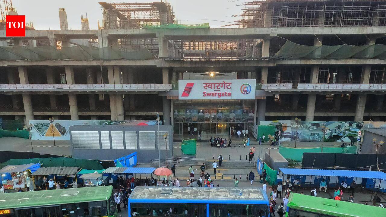 Plan for 500 midi-buses to improve feeder services around Metro stations along upcoming routes