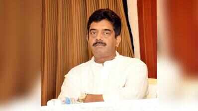 Tanavade seeks special relief for mining-affected borrowers