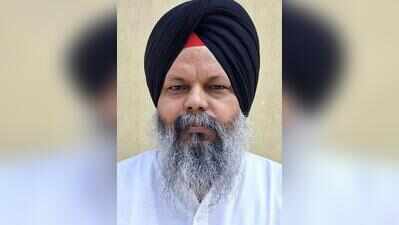 AAP MLAs corner own govt in assembly