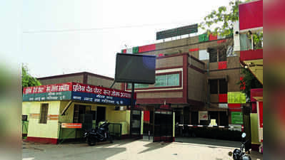 ‘I begged two Ghaziabad hospitals to treat my daughter. They flatly refused. She died in my arms’
