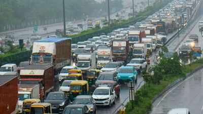 Delhi records its wettest August 1st week in 16 years; IMD issues yellow alert for today