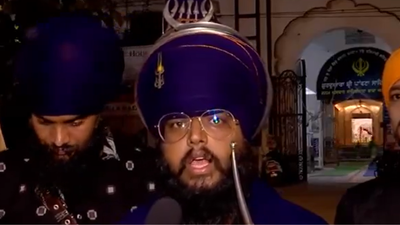 Nihang Jasdeep Singh threatens suicide on live broadcast over assault, police inaction