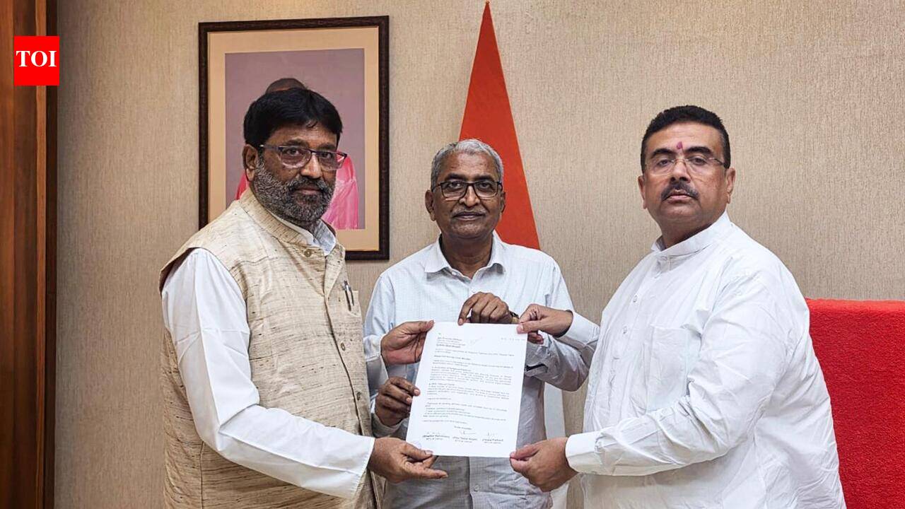 2 minority NCPI MPs meet CM, raise SIR & loudspeaker issues
