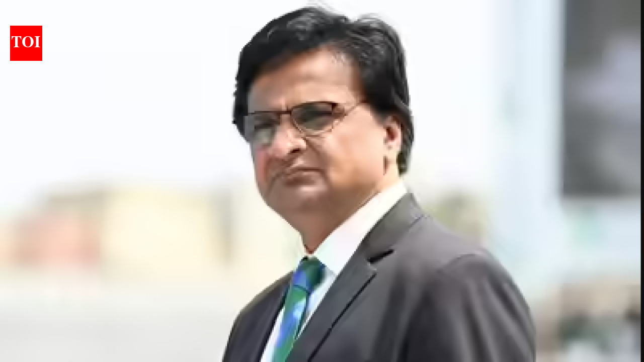 As match referee, I would have banned Ganguly for making Steve Waugh wait at the toss: Javagal Srinath