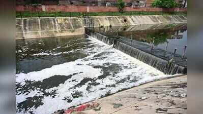 Garbage, foul odour return to Dravyavati riverfront