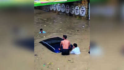 School bus, Fortuner submerged in separate incidents at Old Faridabad underpass