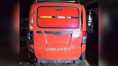School van with ‘children on board’ warning seized for carrying illegal coal in Bokaro
