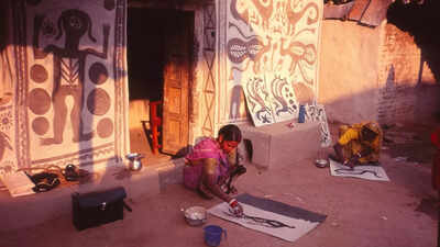 The women who paint Jharkhand: Sohrai-Khovar's journey from harvest ritual to global gallery