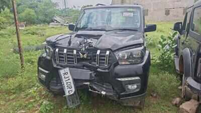 Man held for mowing down rival with SUV in Jaipur village