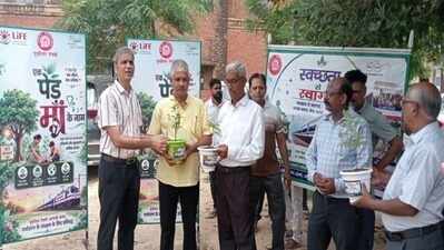 Sparrow conservation and plantation drive by NER in Gorakhpur