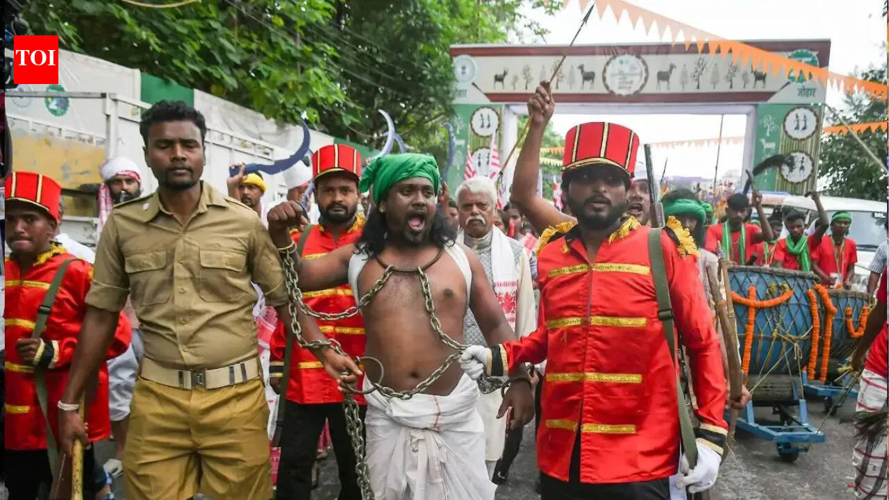 Jharkhand students march to Assembly amid tight security