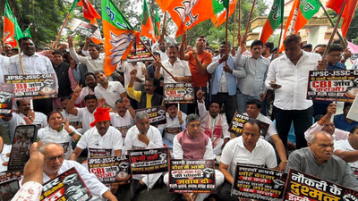 Around 50 BJP leaders, including LoP Babulal Marandi detained during protest outside CM Soren’s residence
