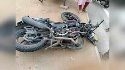 1 dead, 2 hurt as car hits bike
