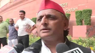 'Modi govt responsible': Akhilesh blames Centre as Jharkhand job protest turns violent