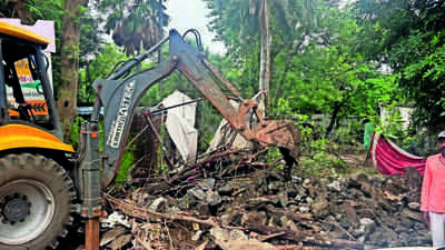4 illegal bridges razed to restore Kachipura nullah flow