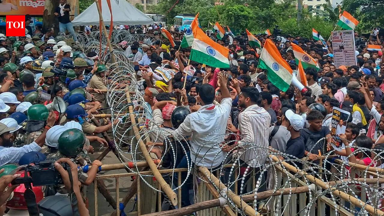 Jharkhand protest: Police defend ‘mild force’, to scan CCTV for miscreants - key points