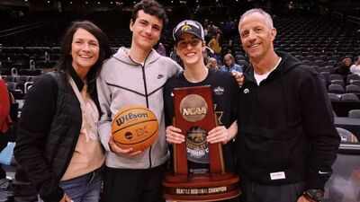 Inspiring story of the day: “Be confident and soak in every single second”: How Caitlin Clark's family stood by her through records, criticism and pressure