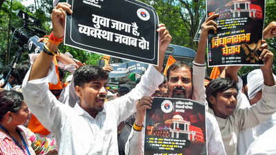 MP Parimal Nathwani urges Jharkhand CM Hemant Soren to resolve students' demands through dialogue following lathi charge