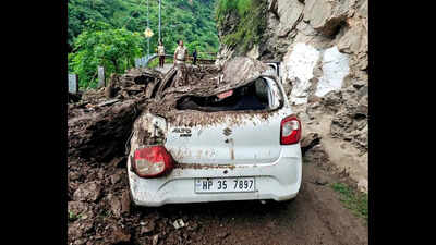 70 dead, 204 roads blocked: Himachal Pradesh reels under monsoon fury; damage tops Rs 910 crore