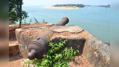 Local fishermen oppose dredging of Betul river