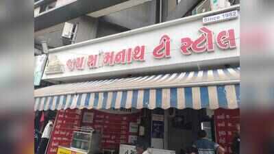 Analogue paneer, bad oil, bogus licence leads Ahmedabad civic body to seal six eateries