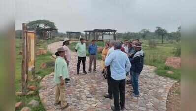 Expand Aravali definition, hear local voices, panel told