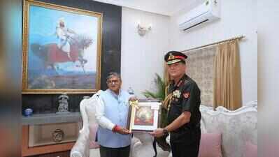 Army Chief briefs guv on security, border projects