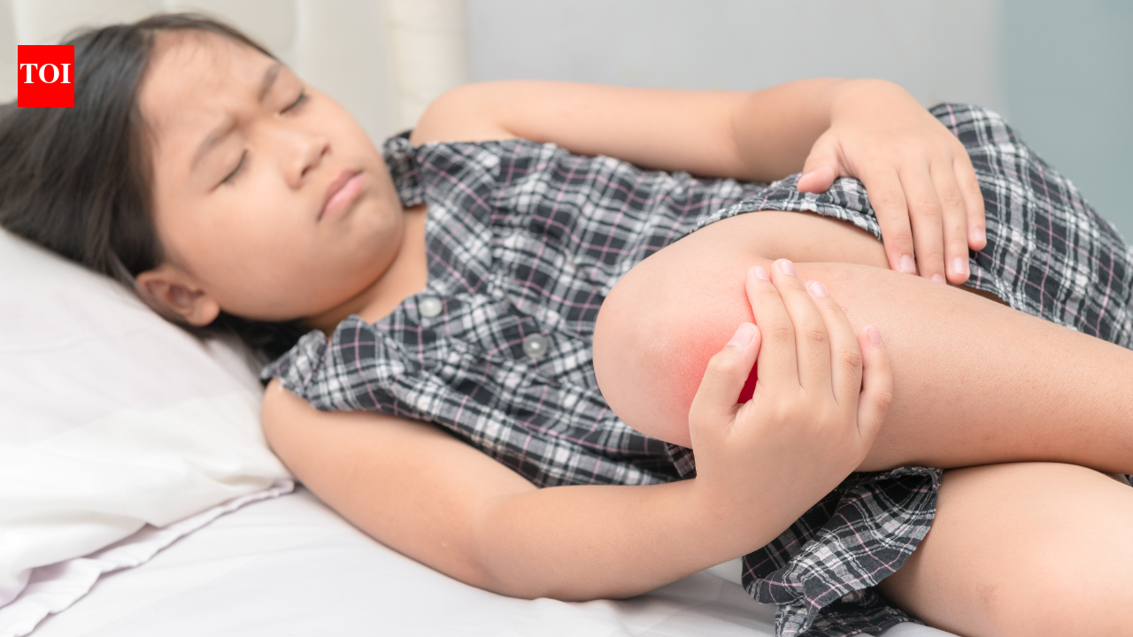 Morning stiffness, limping, swollen joints: These childhood symptoms could point to juvenile arthritis, doctor explains