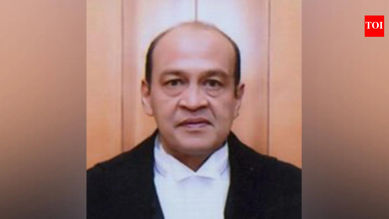Parliamentary Panel Finds Former High Court Judge Guilty in Cash-at-Home Investigation