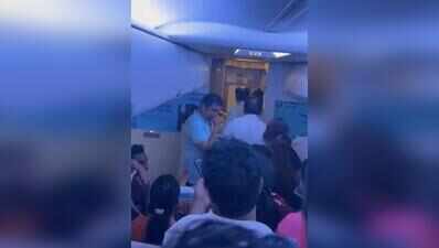 Pune-bound passengers raise alarm over stifling cabin, force SpiceJet plane back to bay