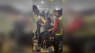 Pune-bound passengers raise alarm over stifling cabin, force SpiceJet plane back to bay