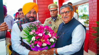 Punjab CM Bhagwant Mann meets Governor; seeks 10-day parole for Jagtar Singh Hawara on "humanitarian grounds"