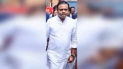 Maharashtra assembly Speaker wants Shivaji Maharaj slogans on trains arriving at and departing from CSMT in Mumbai