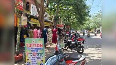 Eateries, residences encroach on Poompuhar Nagar 1st Main Road