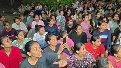 Girls living in Samras hostel protest over food quality, warden misbehaviour