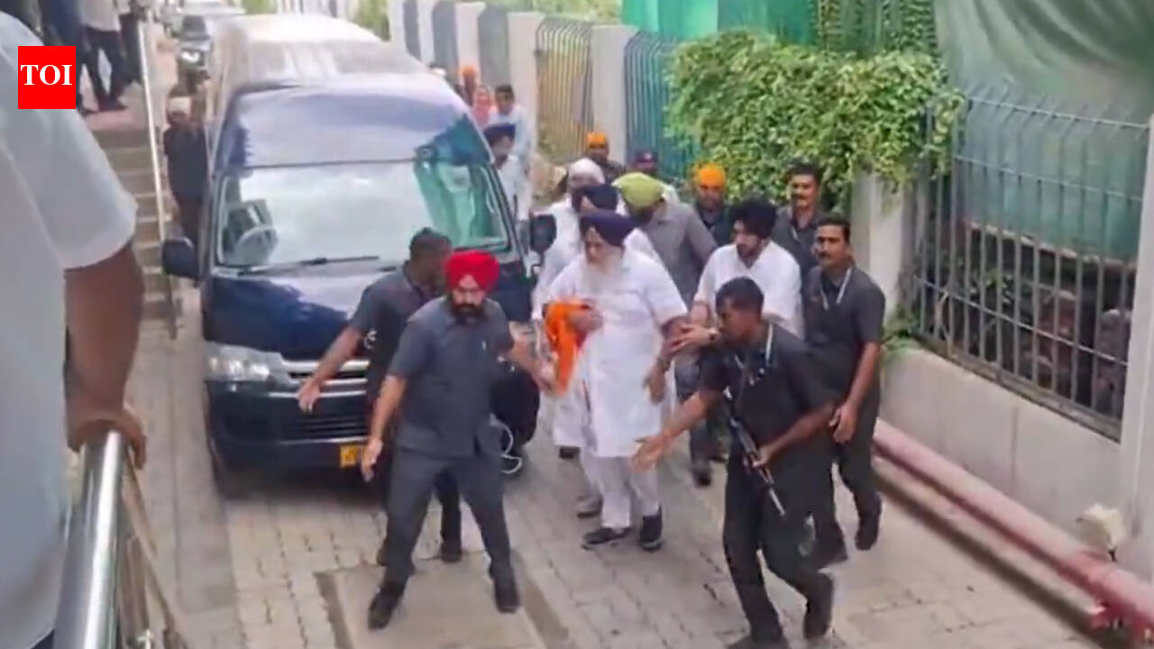 Sukhbir Badal's hand injured at Nanded Gurdwara: What we know so far about attack on SAD chief