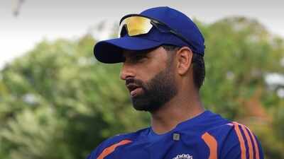 'Udhar nahi jaana': Auqib Nabi recalls how India call-up came as a surprise - Watch