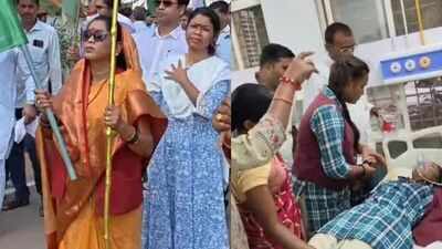 Standing and walking for hours, children fall ill in bid to set Tiranga yatra record in Madhya Pradesh
