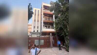 500 served notices for parking, building code violations in Gurgaon colonies