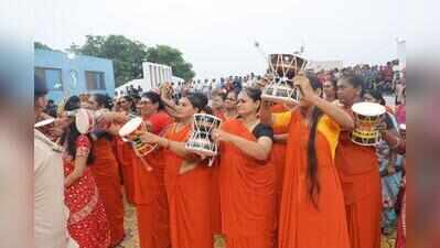 From 108 drums to heritage autos, Vadnagar celebrates Sharavanotsav