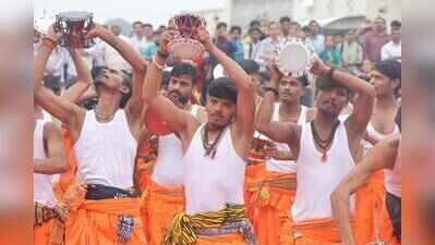 From 108 drums to heritage autos, Vadnagar celebrates Sharavanotsav