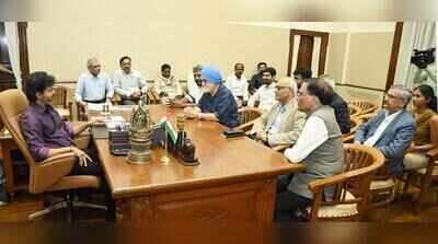 Montek panel meets CM, to begin revenue reforms